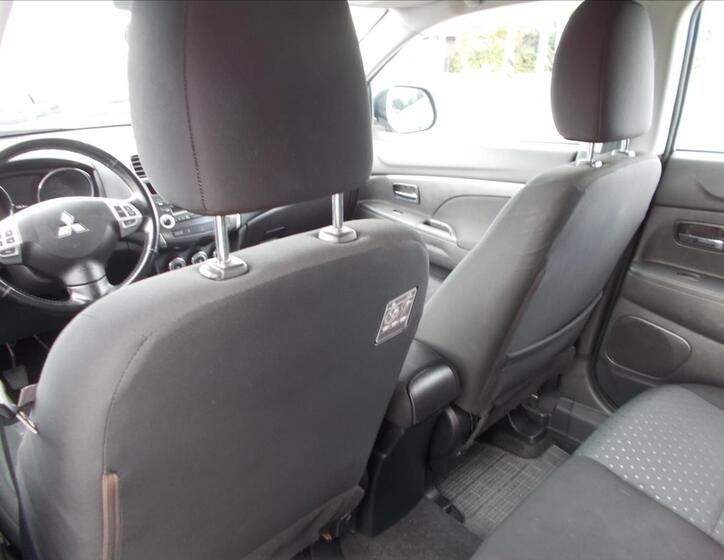 Mitsubishi ASX 16