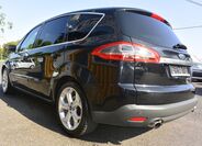 Ford S-MAX 40
