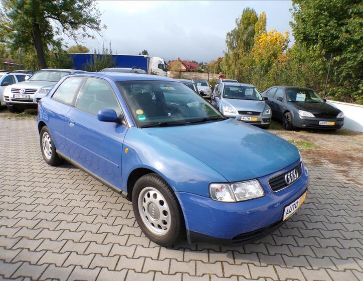 Audi A3 1
