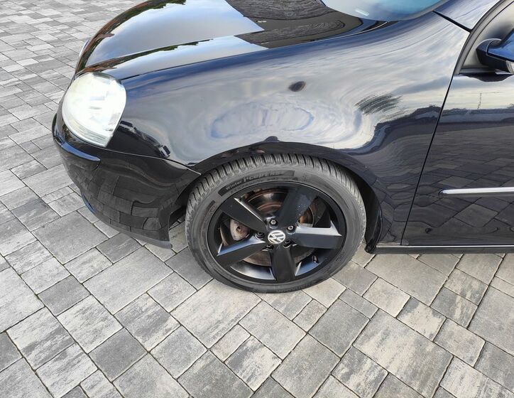 Volkswagen Golf 2