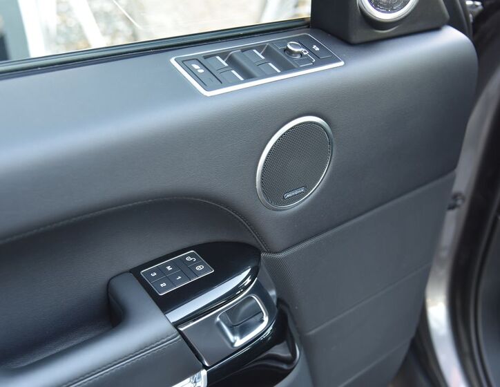 Land Rover Range Rover 15