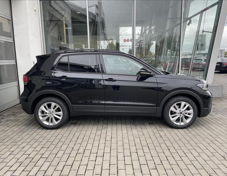 Volkswagen T-Cross 4