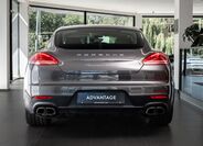 Porsche Panamera 3