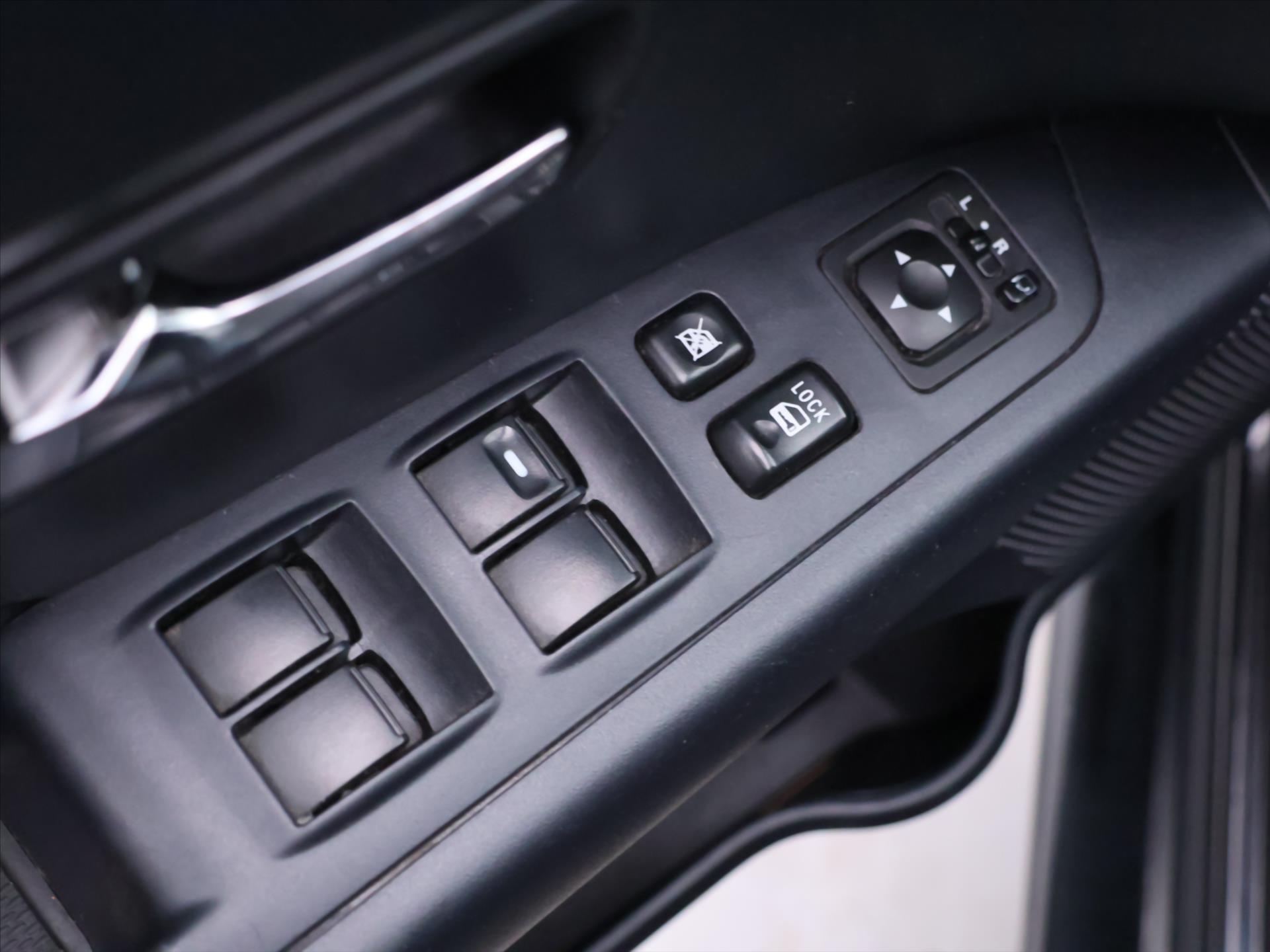 Peugeot 4007