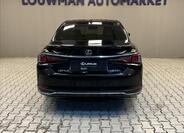 Lexus ES 300h 12