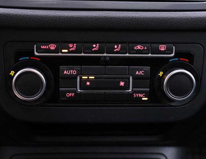 Volkswagen Tiguan 24