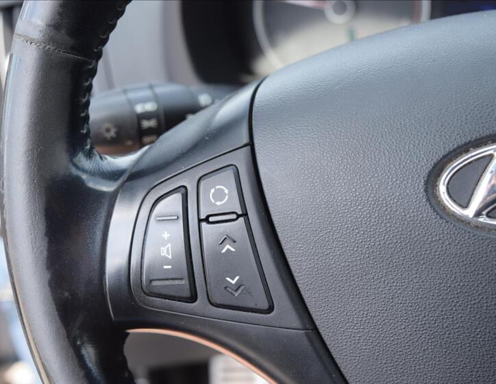 Hyundai i30 32