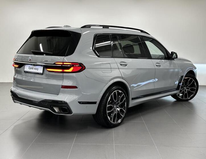 BMW X7 3
