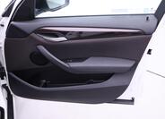 BMW X1 12
