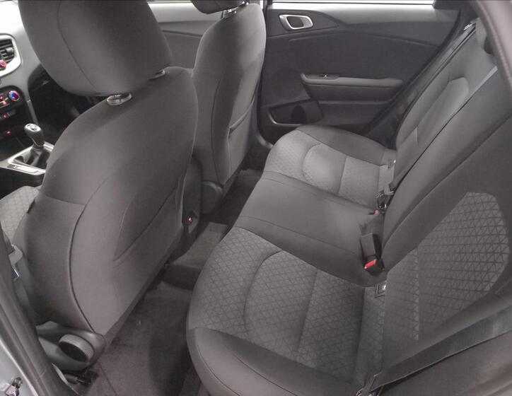 KIA Ceed 9