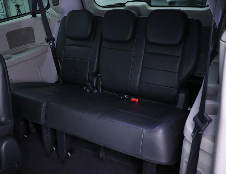 Chrysler Grand Voyager 14