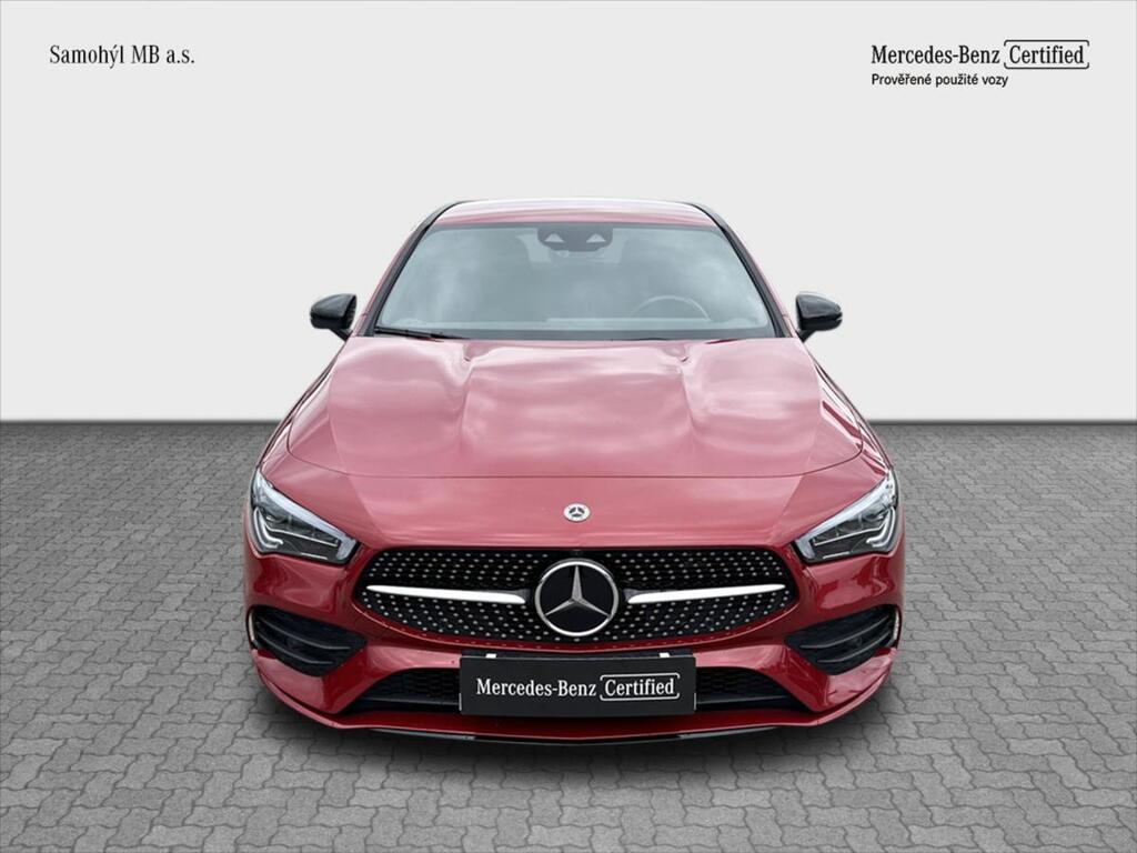 Mercedes-Benz CLA 8