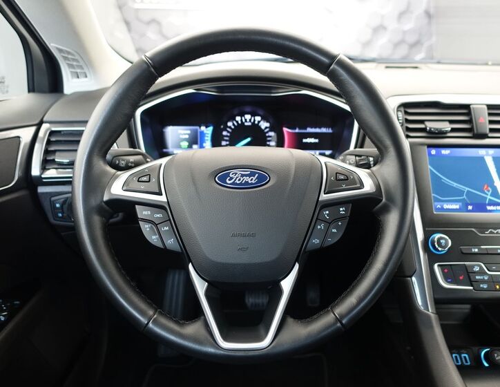 Ford Mondeo 10