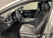 Toyota Camry 10