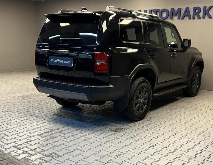 Toyota Land Cruiser 2