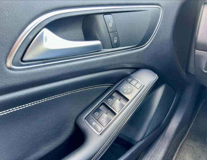 Mercedes-Benz Třídy A 35