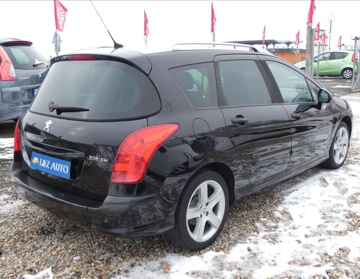 Peugeot 308 4