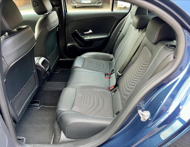 Mercedes-Benz Třídy A 12