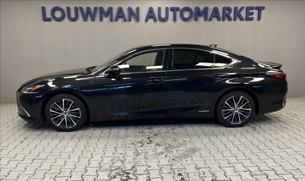 Lexus ES 300h