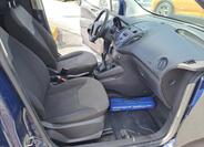 Ford Tourneo Courier 6