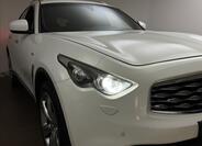 Infiniti FX30 41