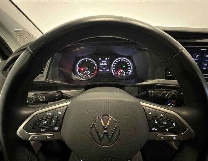 Volkswagen Transporter 13