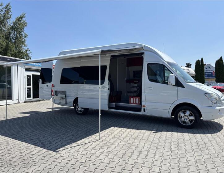 Mercedes-Benz Sprinter 21
