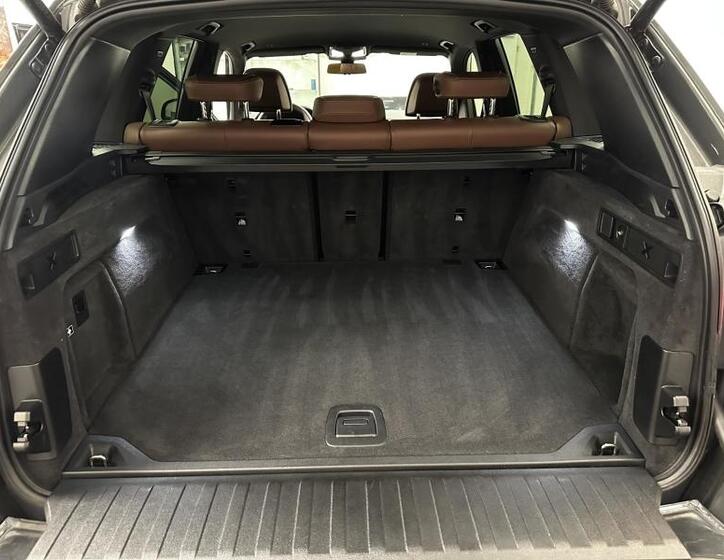 BMW X5 16