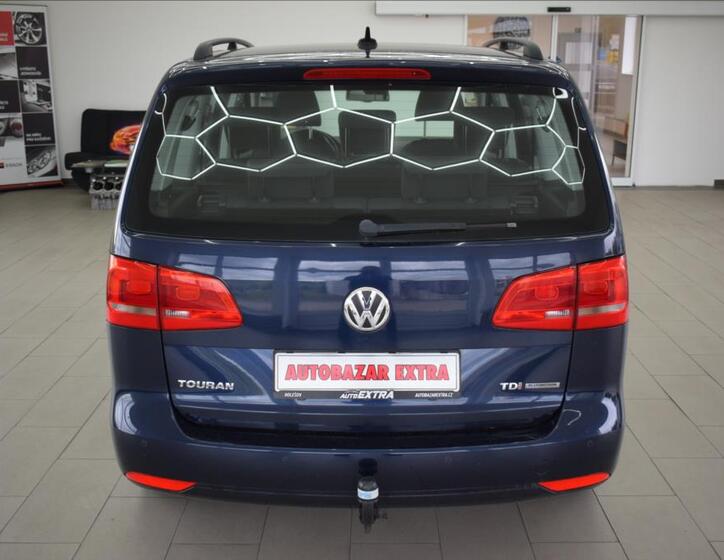 Volkswagen Touran 7