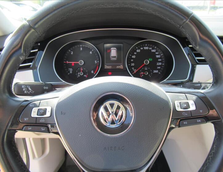 Volkswagen Passat 17