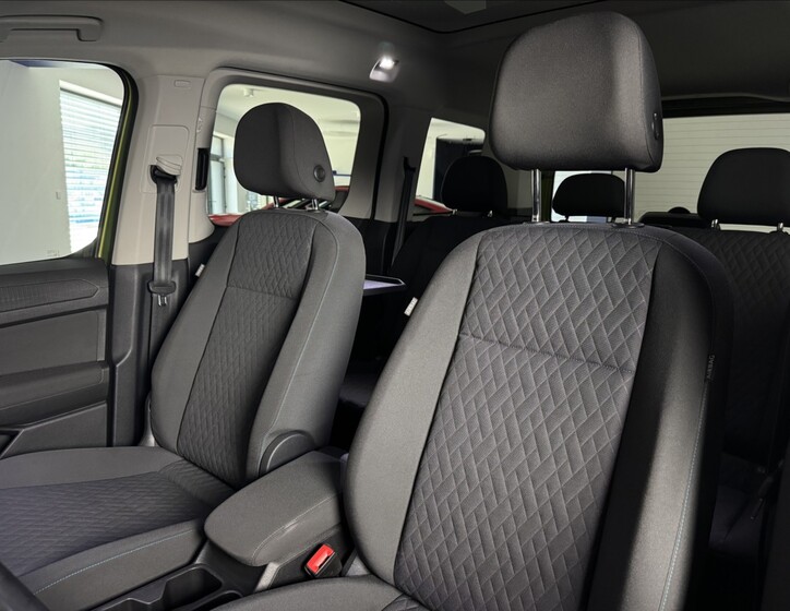 Volkswagen Caddy 23