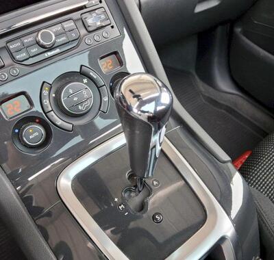 Peugeot 5008 6