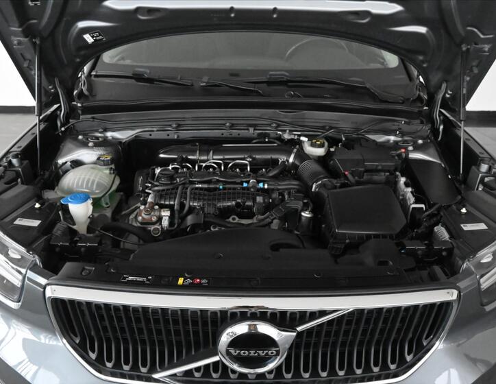 Volvo XC40 5