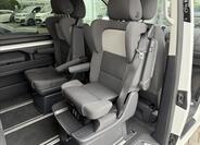 Volkswagen Multivan 16