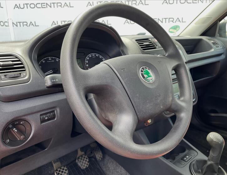 Škoda Fabia 12