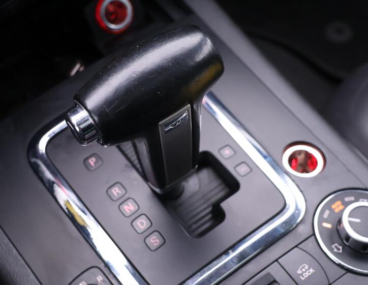 Volkswagen Touareg 30