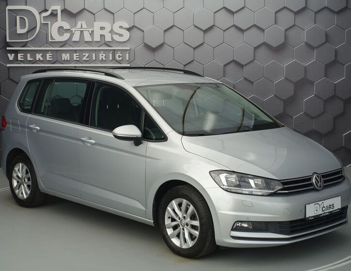 Volkswagen Touran 6