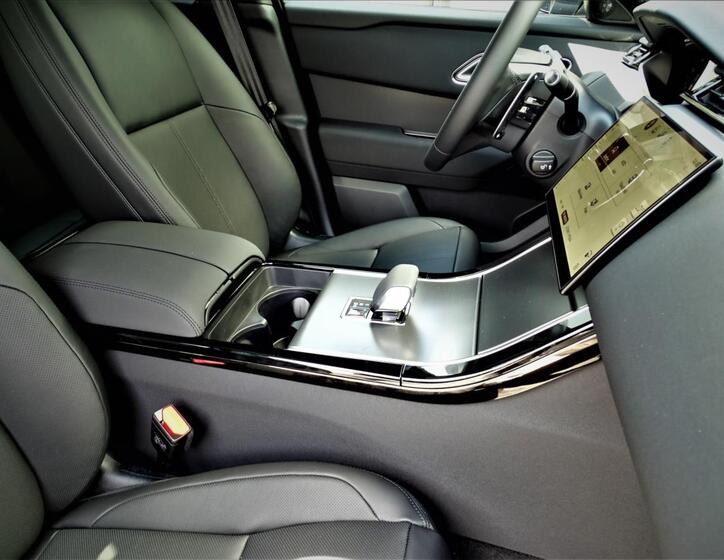 Land Rover Range Rover Velar 35