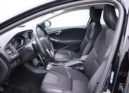 Volvo V40 12