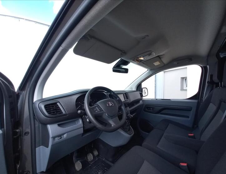 Toyota ProAce 10