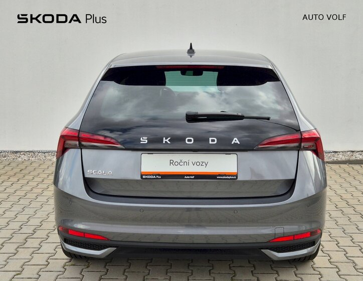 Škoda Scala 10