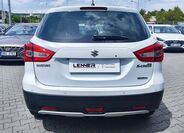 Suzuki SX4 S-Cross 6