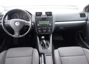Volkswagen Golf 11