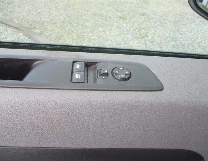Peugeot Expert 25