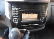 Mercedes-Benz Vito 13