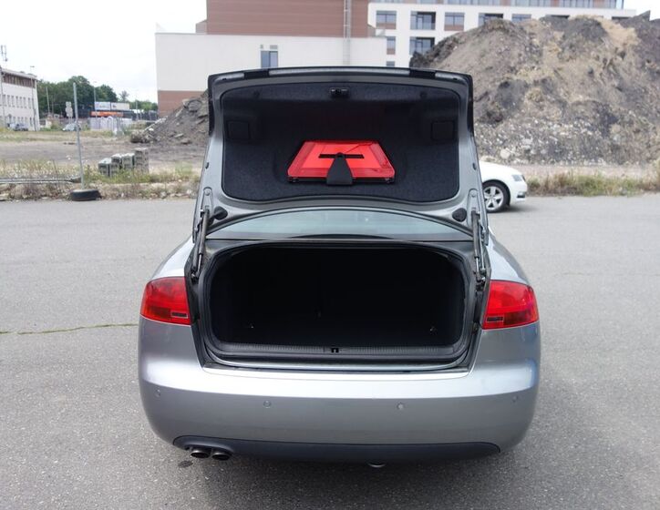 Audi A4 15