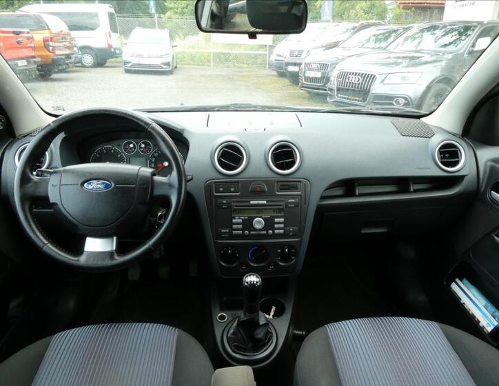 Ford Fusion 19