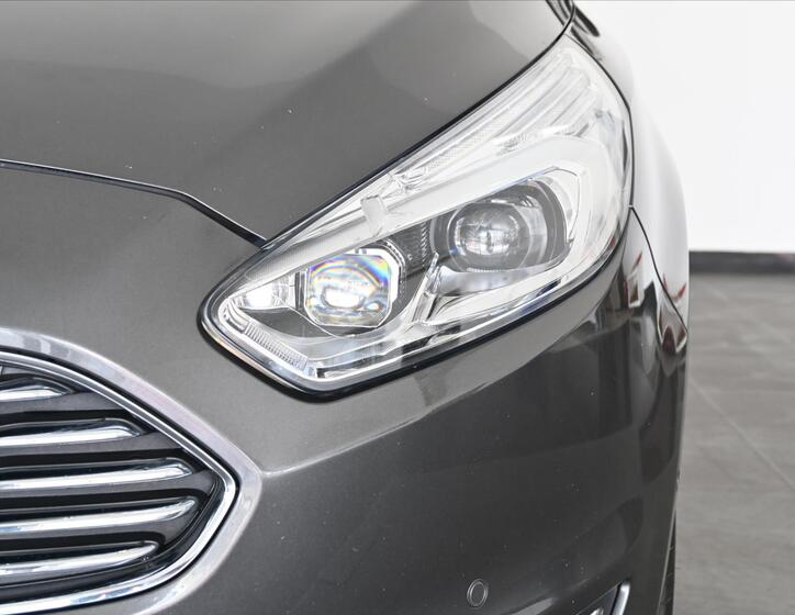 Ford Galaxy 35
