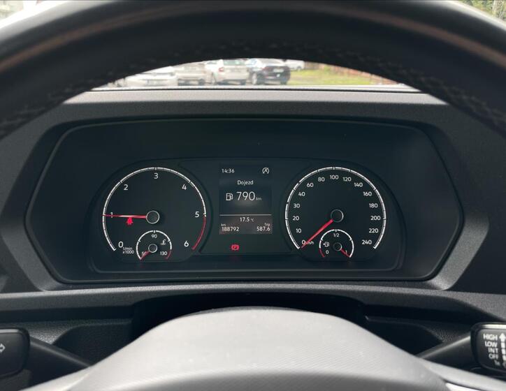 Volkswagen Caddy 9