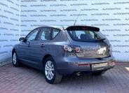 Mazda 3 5